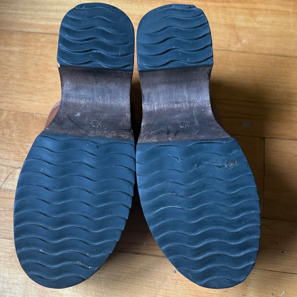 Candie's Women's Brown Clogs Size 10 - Picture 6 of 8